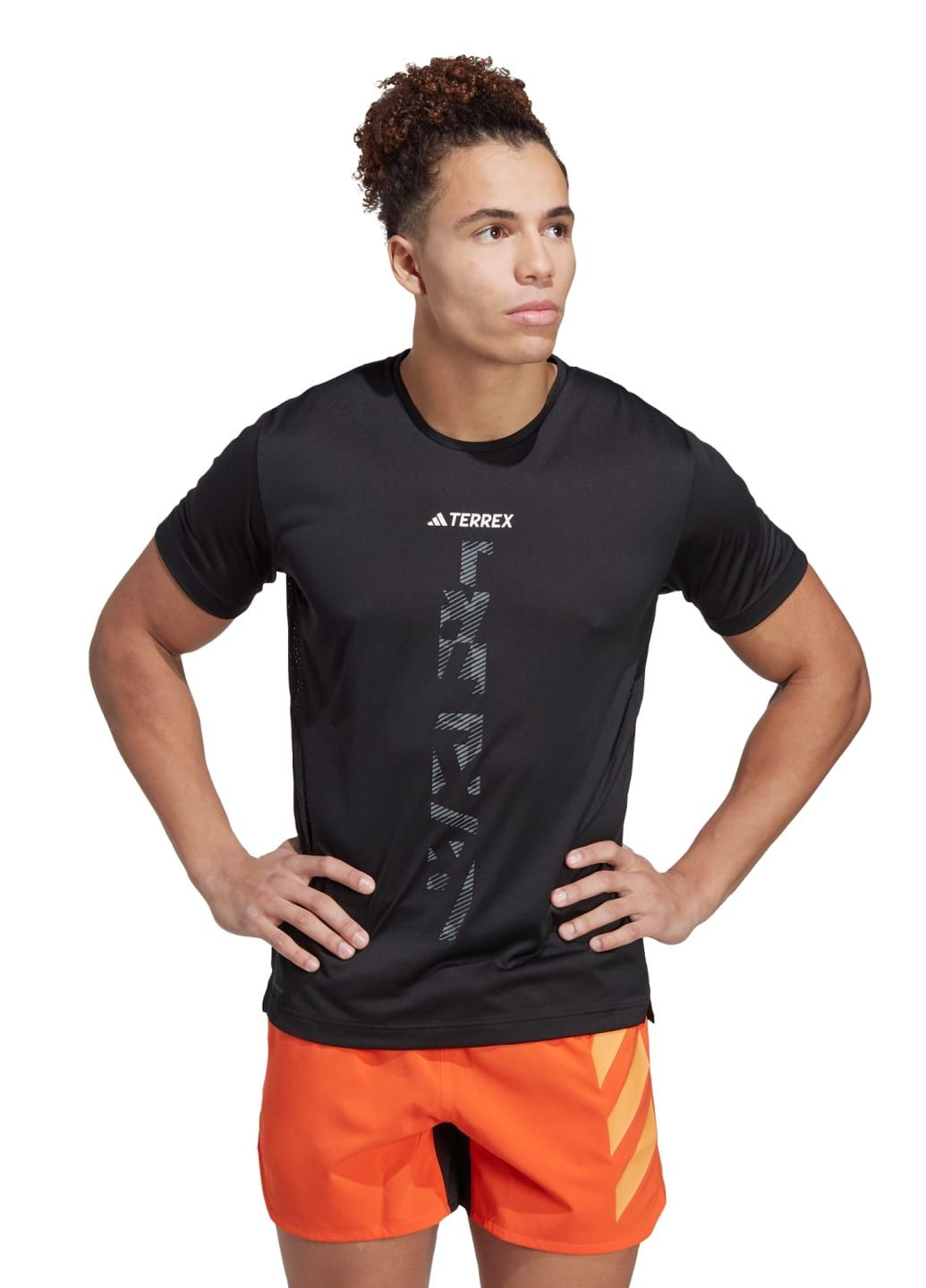 Черная футболка для бега terrex agravic adidas