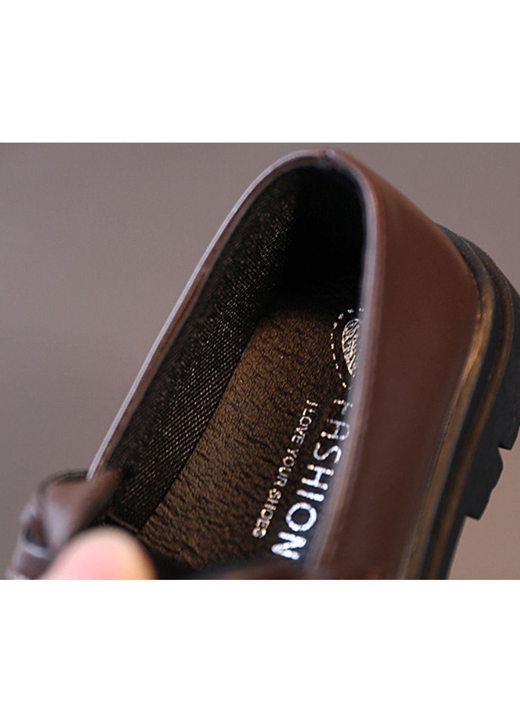 Коричневые туфли без шнурков No Brand