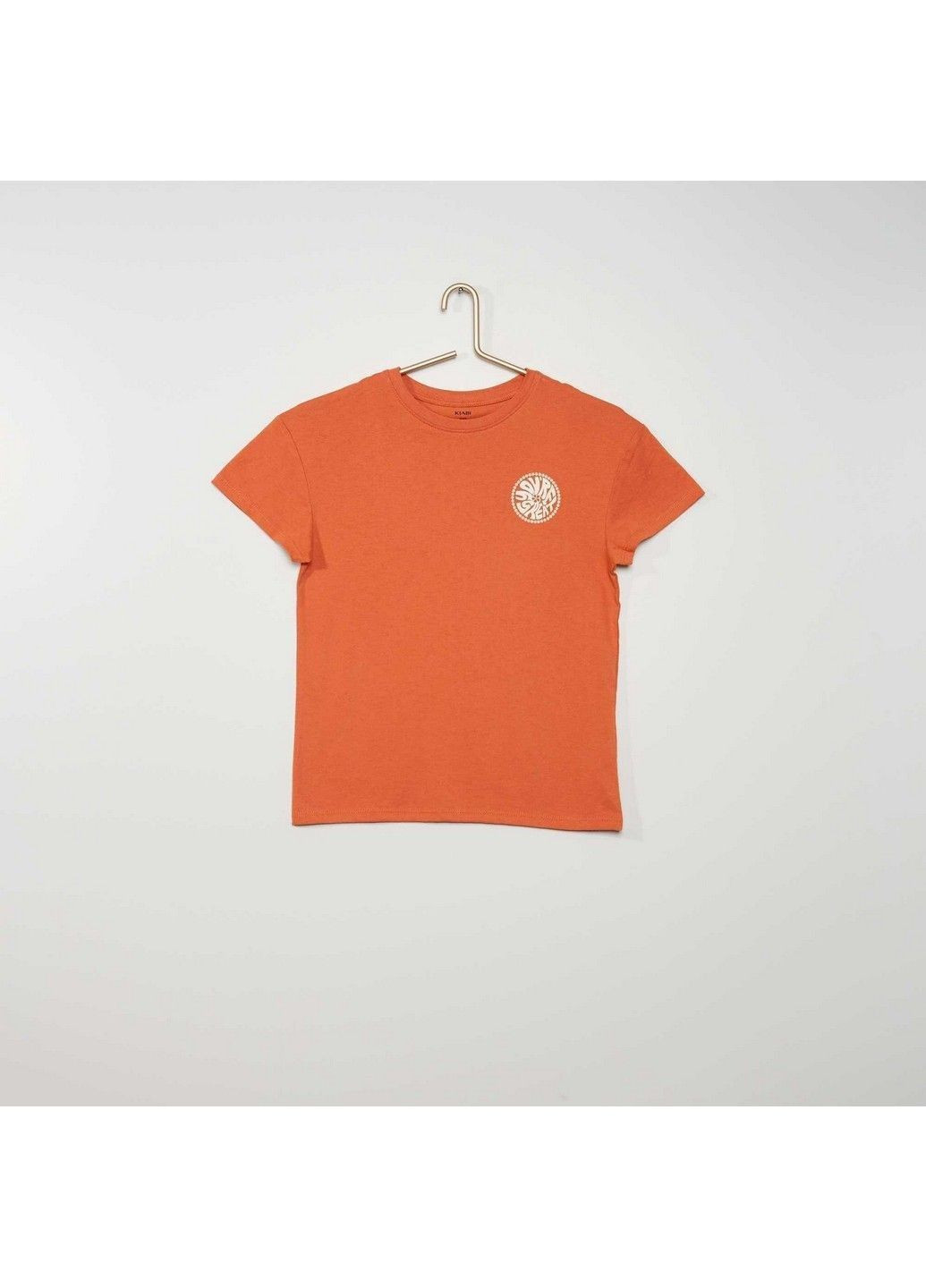 Оранжевая летняя футболка Kiabi