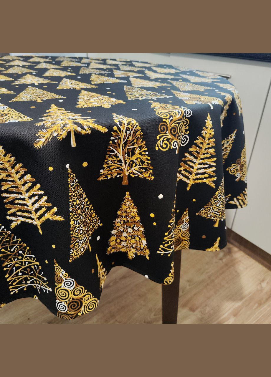 Новорічна чорна скатертина на круглий стіл з тефлоновим покриттям Новорічна ялинка Maystat (324231872)
