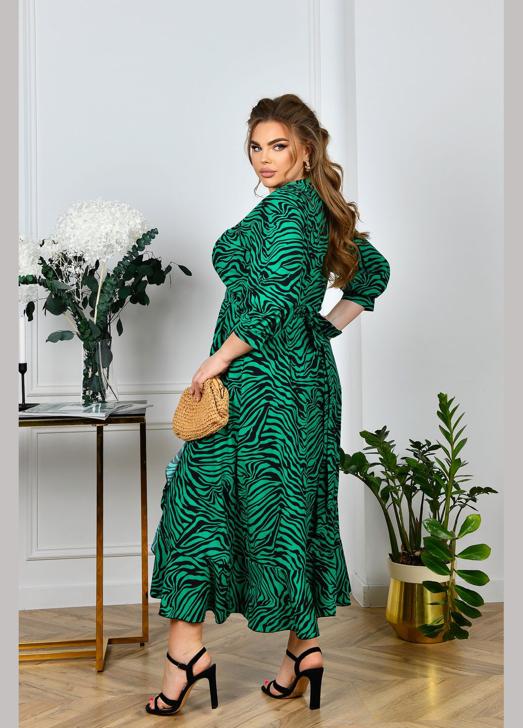 Зеленое повседневный платье с поясом на запах на запах No Brand зебра