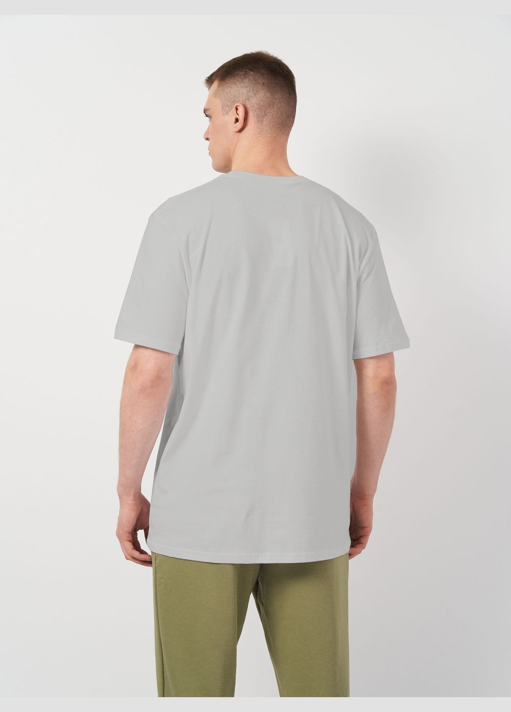 Світло-сіра футболка для чоловіків базова з коротким рукавом Роза