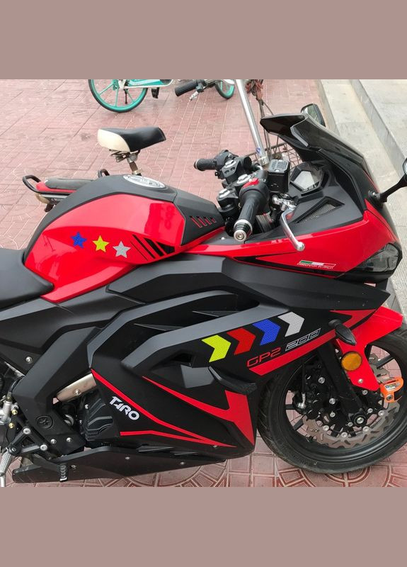 Комплект з 10 червоних світловідбиваючих наліпок в формі стрілки для автомобіля (NS0021_1) No Brand (333337521)