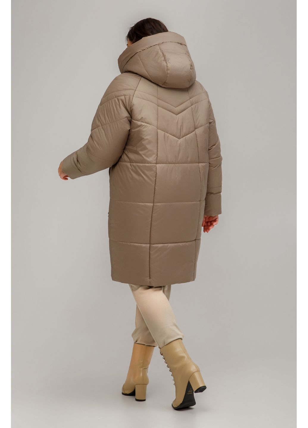Темно-бежевая зимняя женское зимнее пальто прямого силуэта с капюшоном all posa (ap101638p) A'll Posa