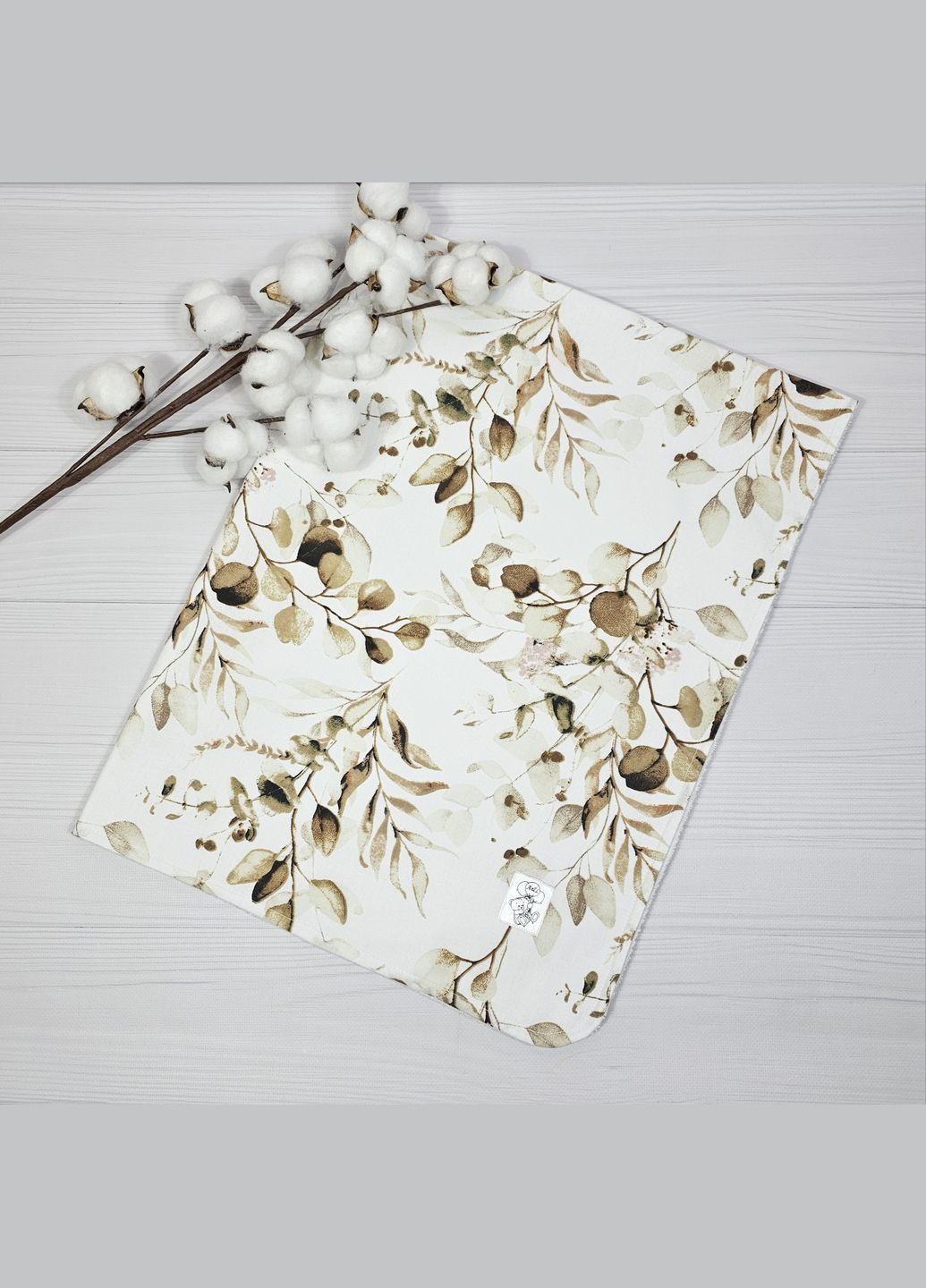 Пеленка детская многоразовая непромокаемая a.l.babybox Шепот листвы 80x100 см Разноцветный No Brand (318278293)