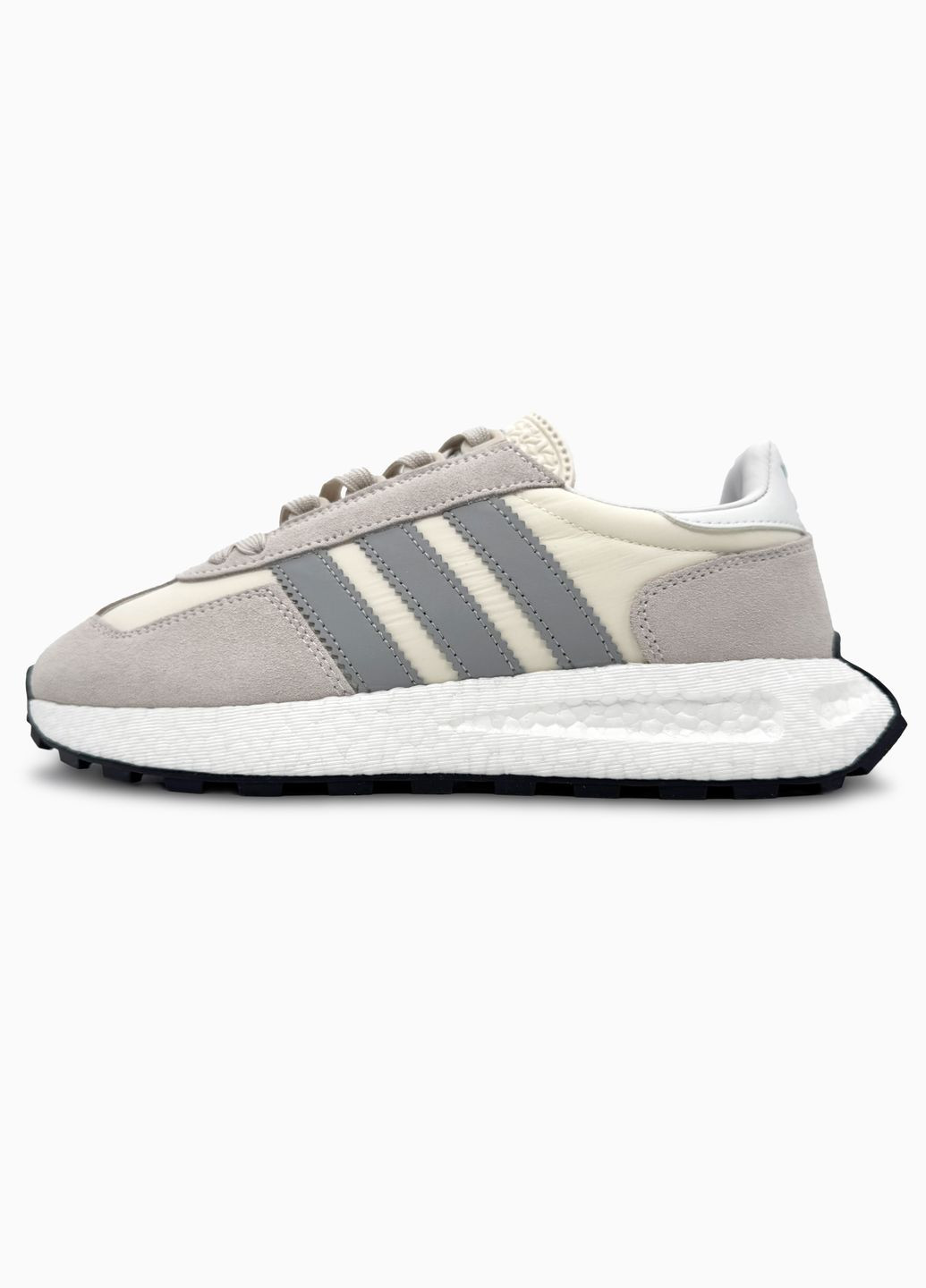 Бежевые демисезонные кроссовки мужские и женские adidas retropy e5 grey beige white | адидас ретропи бежевые No Brand