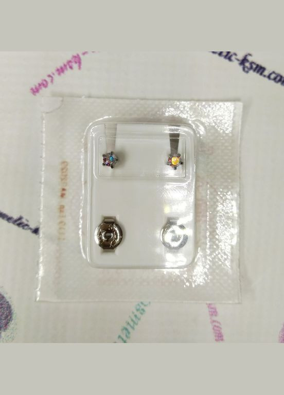 Сережки-гвоздики пусети середні крапан срібло камінь гірський кришталь хамелеон, 3 мм R 115 W STUDEX (299385187)