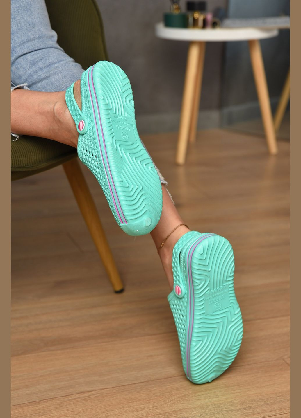 Крокси жіночі м`ятного кольору Let's Shop (342416350)