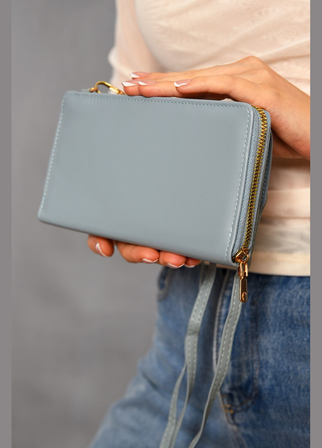 Клатч жіночий з екошкіри блакитного кольору Let's Shop (312374741)