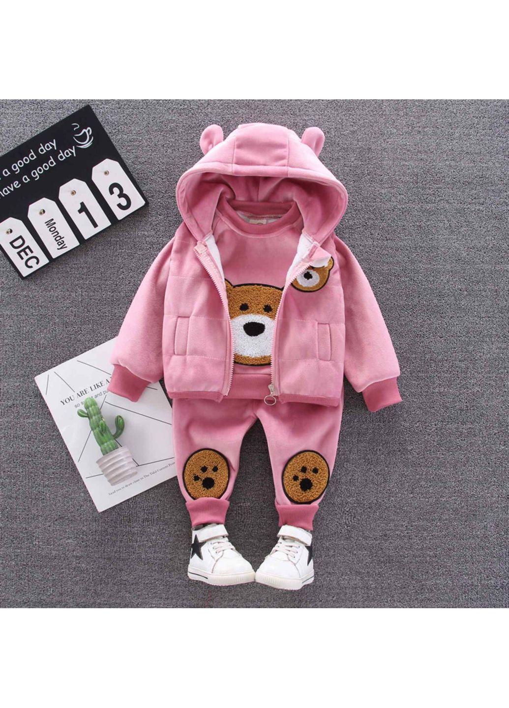 Рожевий зимовий утеплений велюровий костюм трійка, штани, кофта, жилет, осінь - зима трійка No Brand