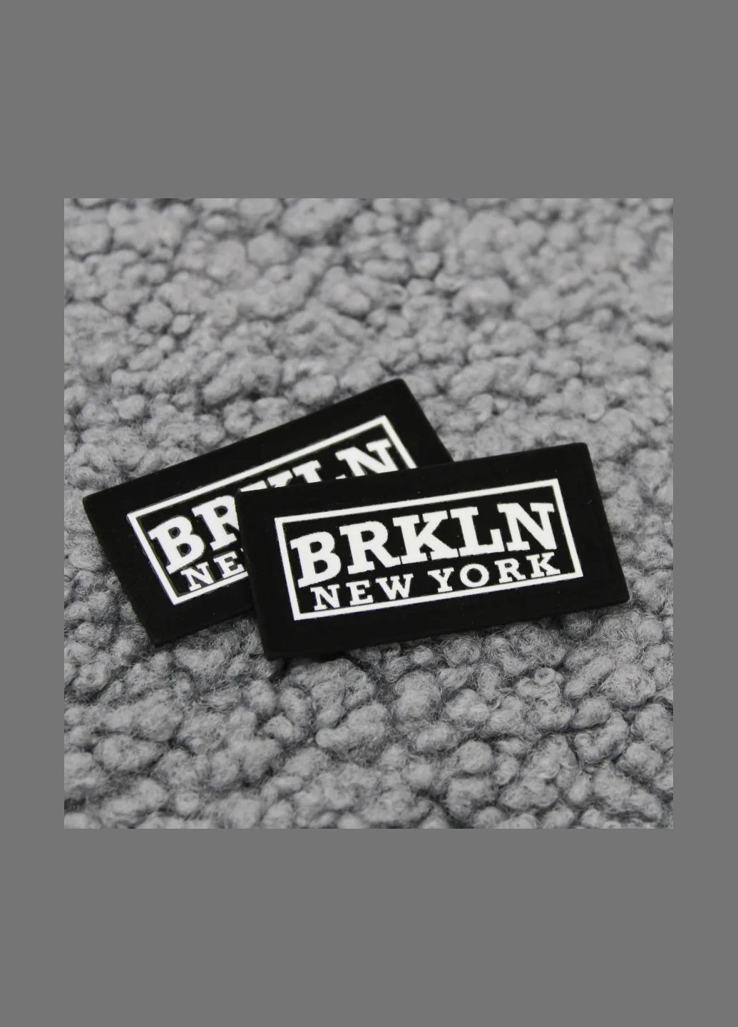 Нашивка "BRKLN" чорного кольору (2933) No Brand (335811733)