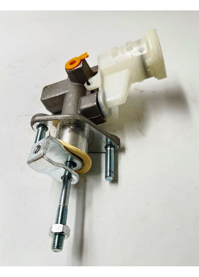 Циліндр зчеплення головний CA1712 OEM MR995034 L200 2005–2015 MATOMI (345739452)