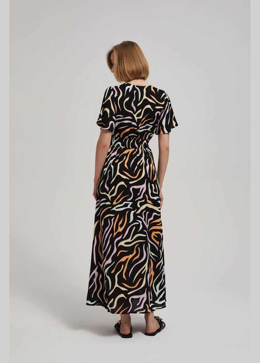 Черное платье Moodo