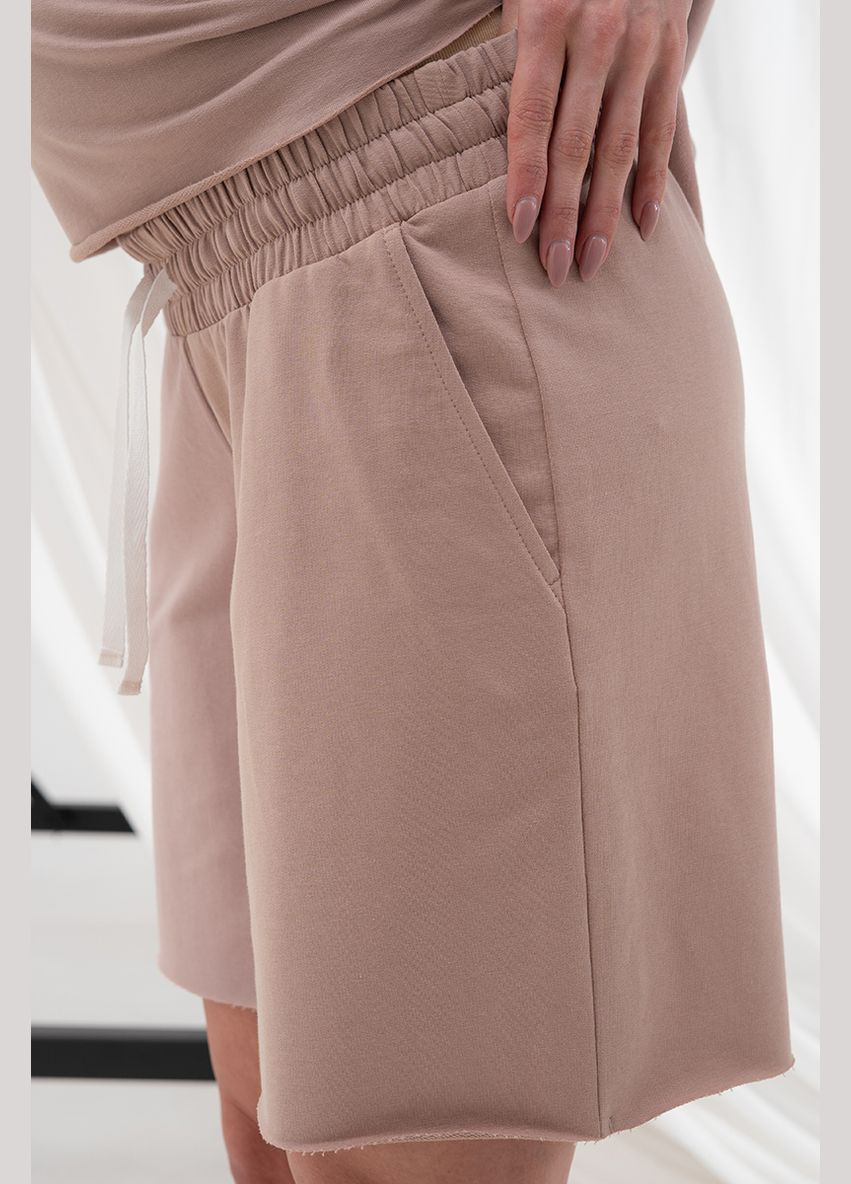 Костюм для беременных и кормящих с шортами и футболкой цвета капучино Юла мама (322966333)