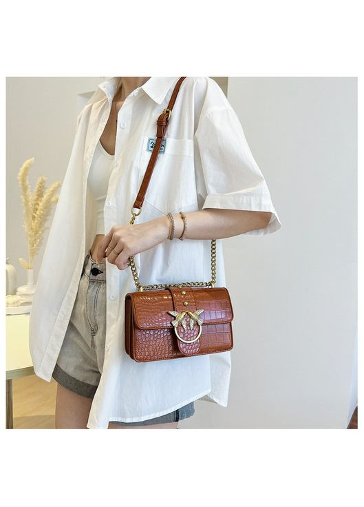 Женская классическая сумка рептилия на цепочке кросс-боди через плечо с птичками коричневая No Brand (313235579)