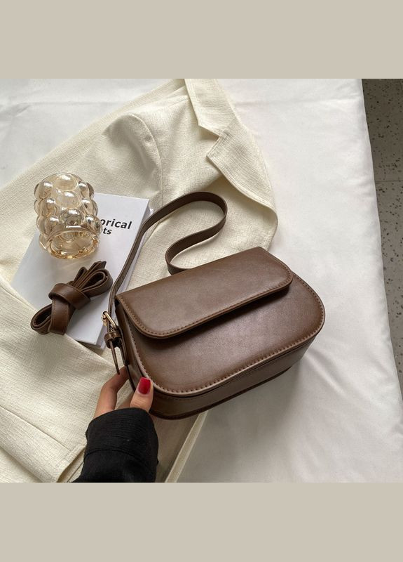 Женская сумка 8575 кросс-боди коричневая No Brand (306709578)