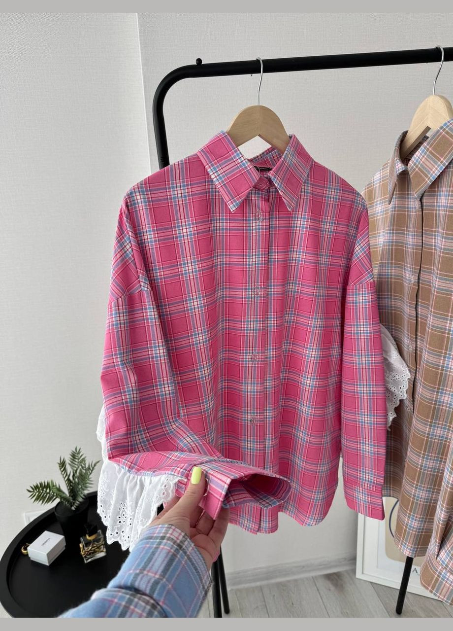 Класична сорочка у клітинку з мереживом Adelante (326740073)