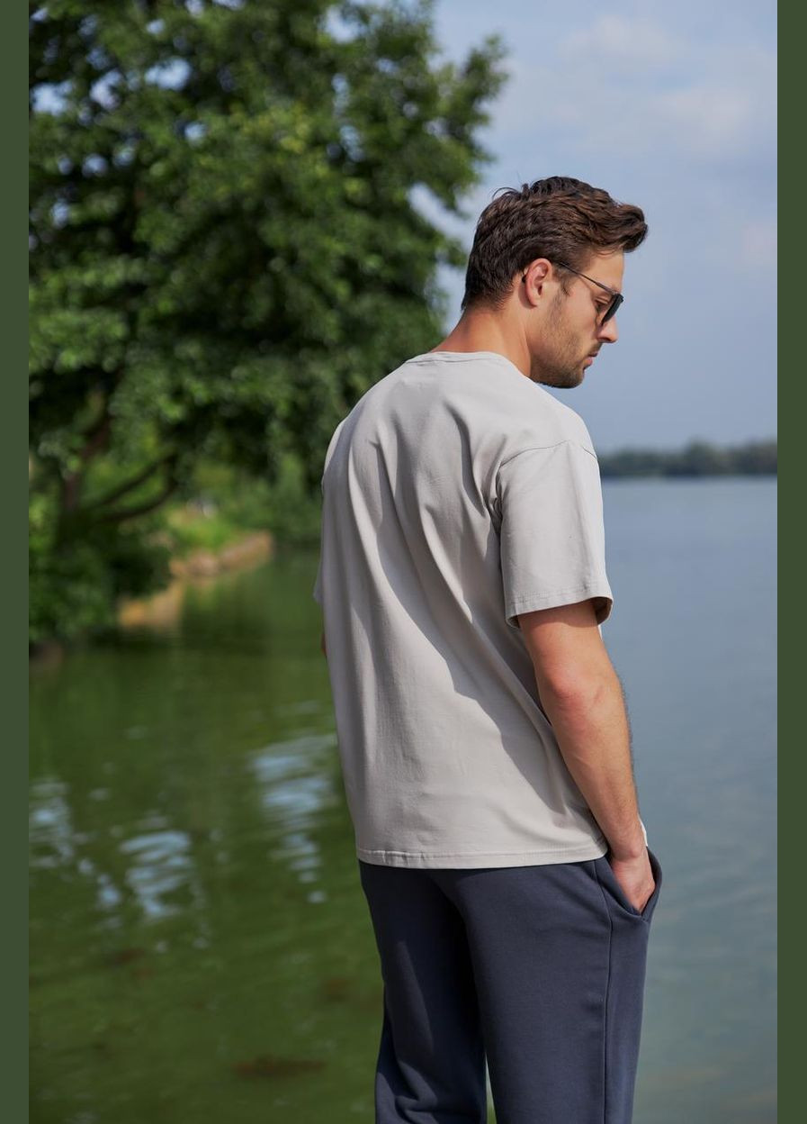 Сіра футболка чоловіча oversize "believe in yourself" біла (м130.8) UMON