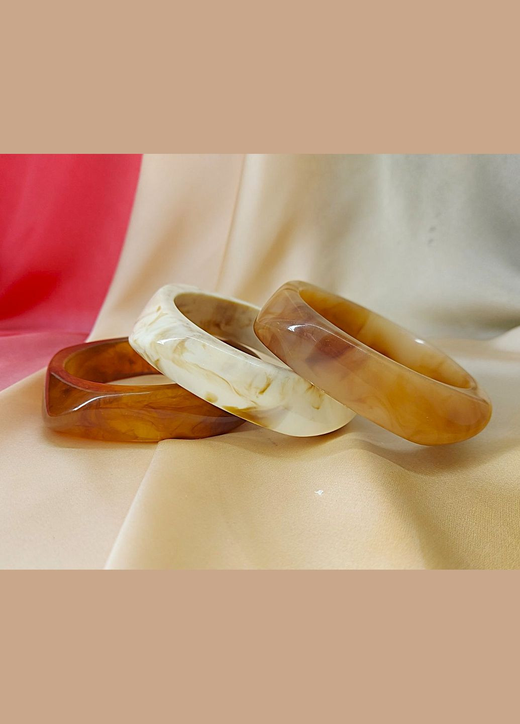 Комплект массивных 3 браслета с мраморным принтом No Brand (338217767)