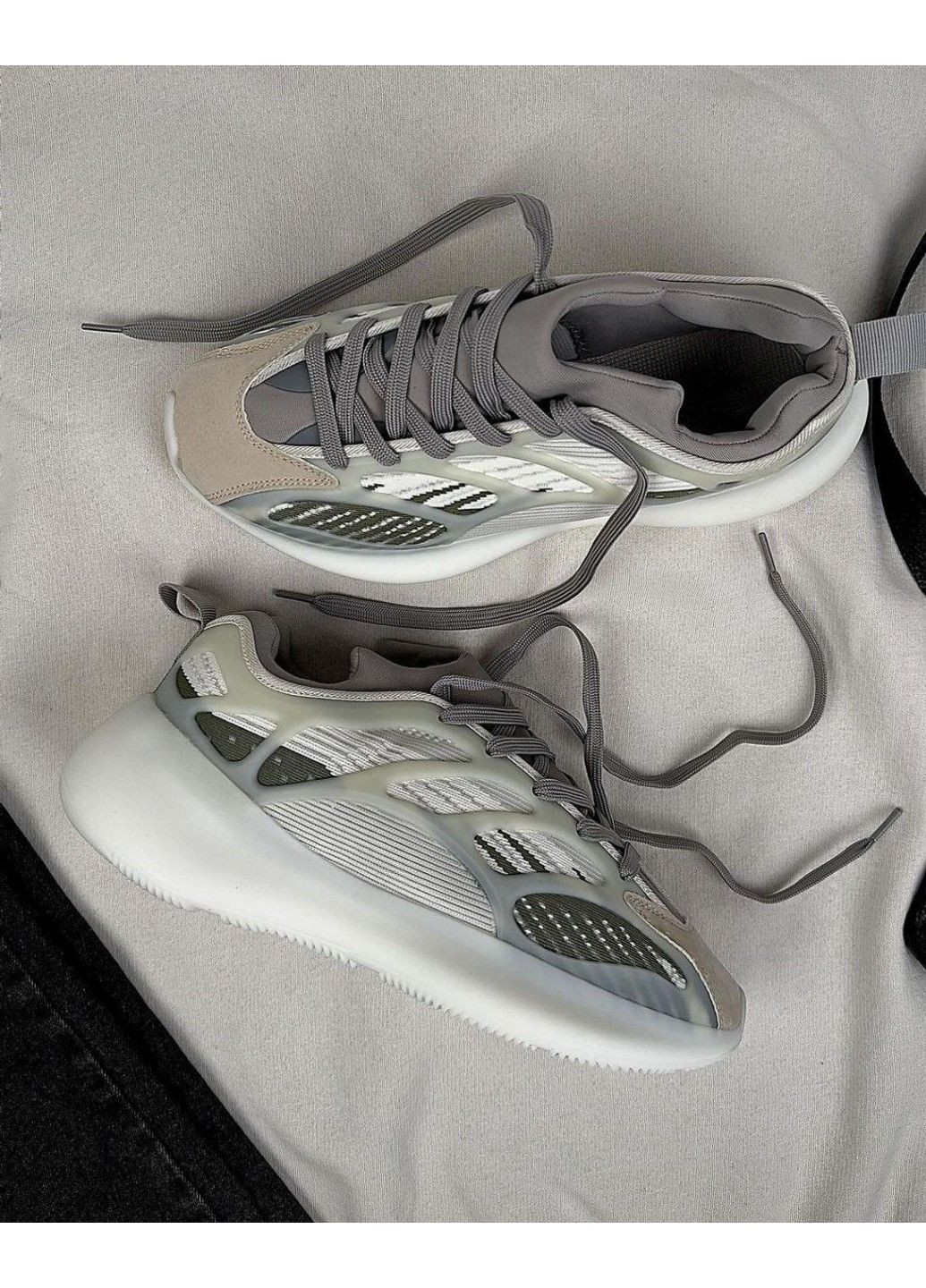 Зелені Осінні кросівки чоловічі 700 Stilli