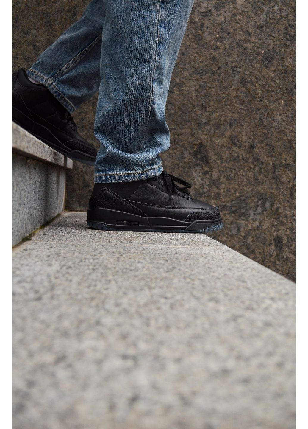 Черные демисезонные кроссовки мужские nike air jordan 3 black cat найк аир джордан No Brand