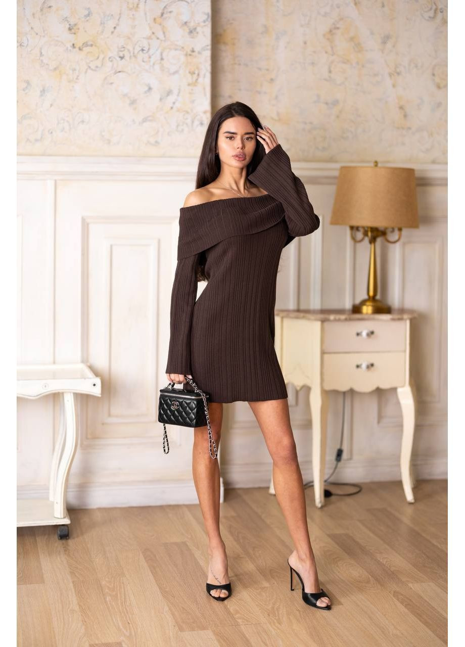 Коричнева повсякденний жіноча в'язана сукня з відкритими плечима з відкритими плечима KaraMix однотонна