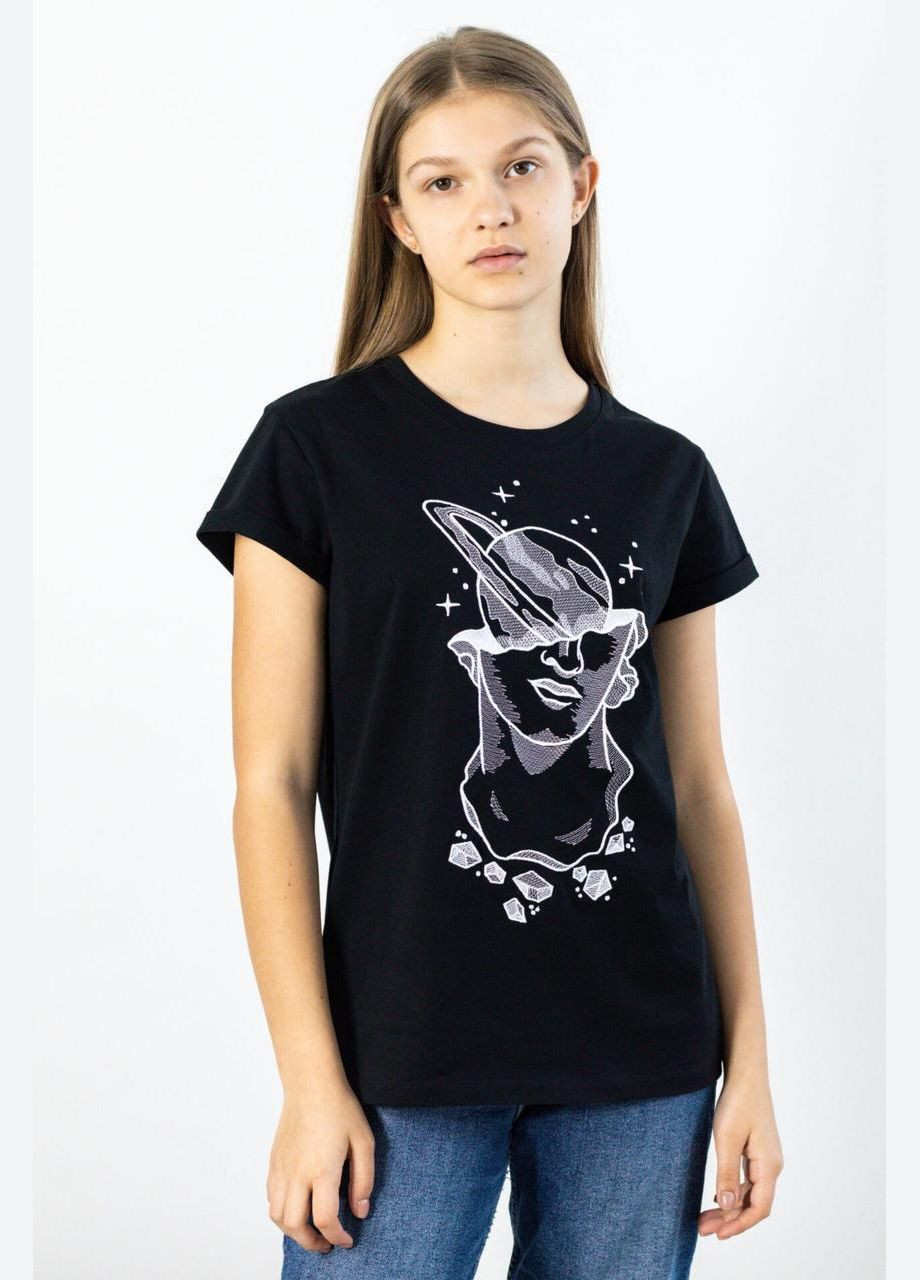 Черная всесезон футболка женская дизайнерская с вышивкой планети чёрная mkмф70161-1 Modna KAZKA