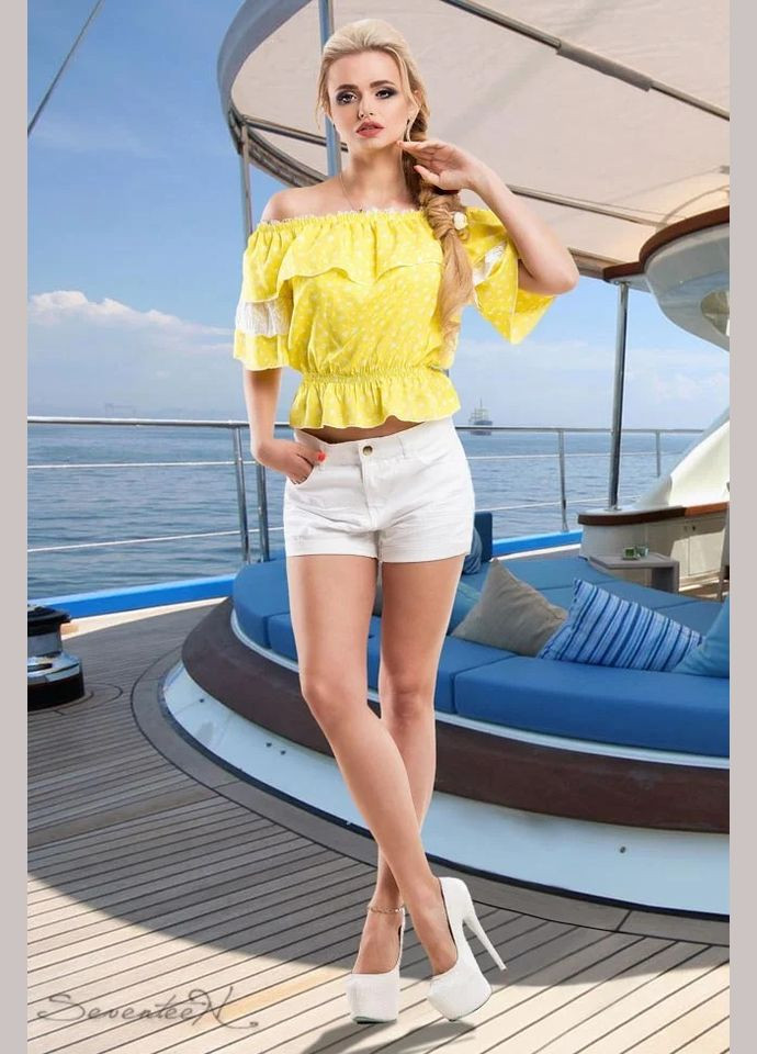 Жёлтая блуза Seventeen