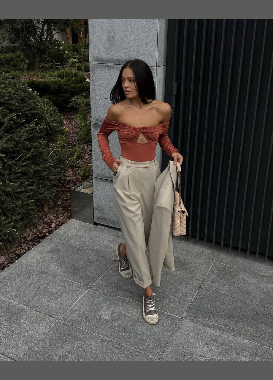 Женский брючный костюм Adelante (324749839)