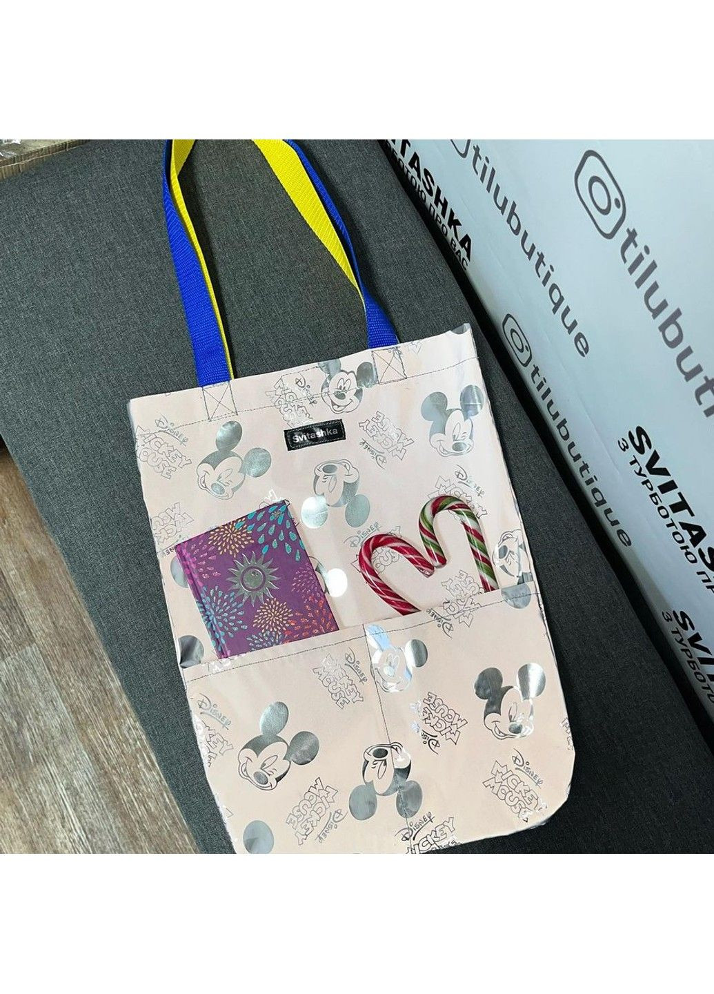 Світловідбиваюча сумка шоппер Svitashka Міккі з кишенями жовто сині ручки на магнітній кнопці No Brand (306743992)