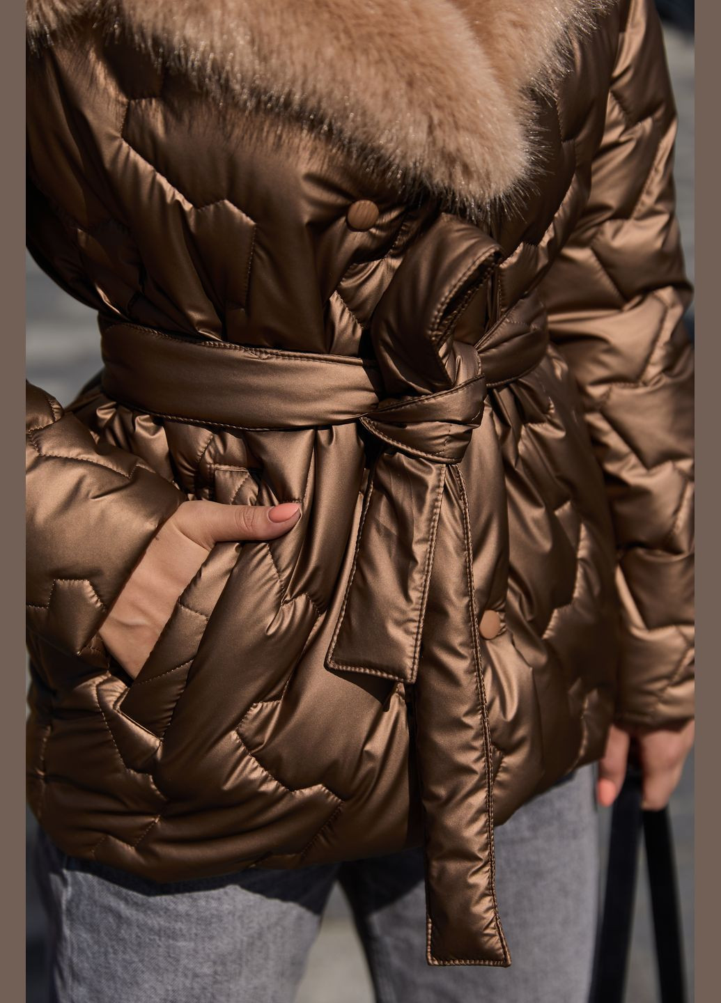 Мідна зимня куртка MN
