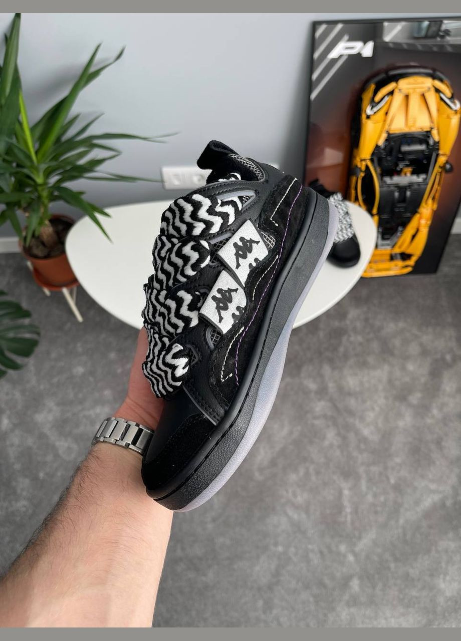 Черные всесезонные кроссовки Vakko