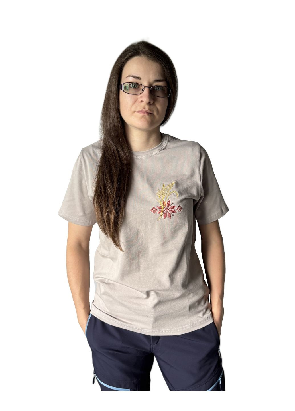 Бежевая бежевая женская вышитая футболка колосок-красный орнамент НоКо узор орнамент прямой, свободная трикотаж (339786950)