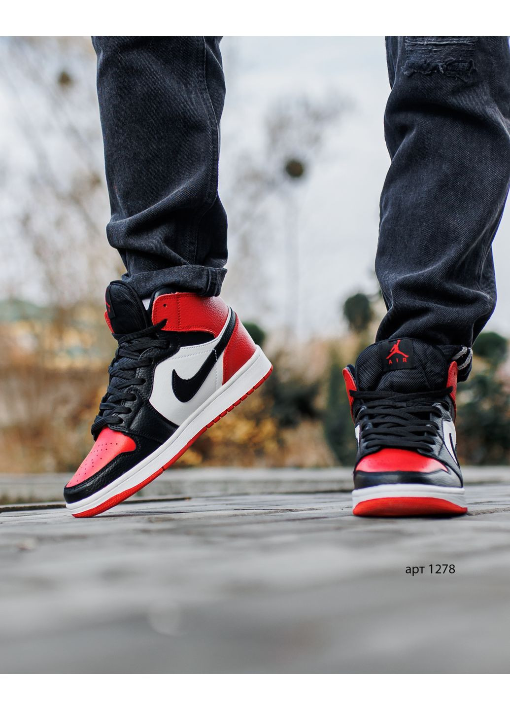 Червоні Осінні кросівки air high black red Nike Jordan 1 Retro