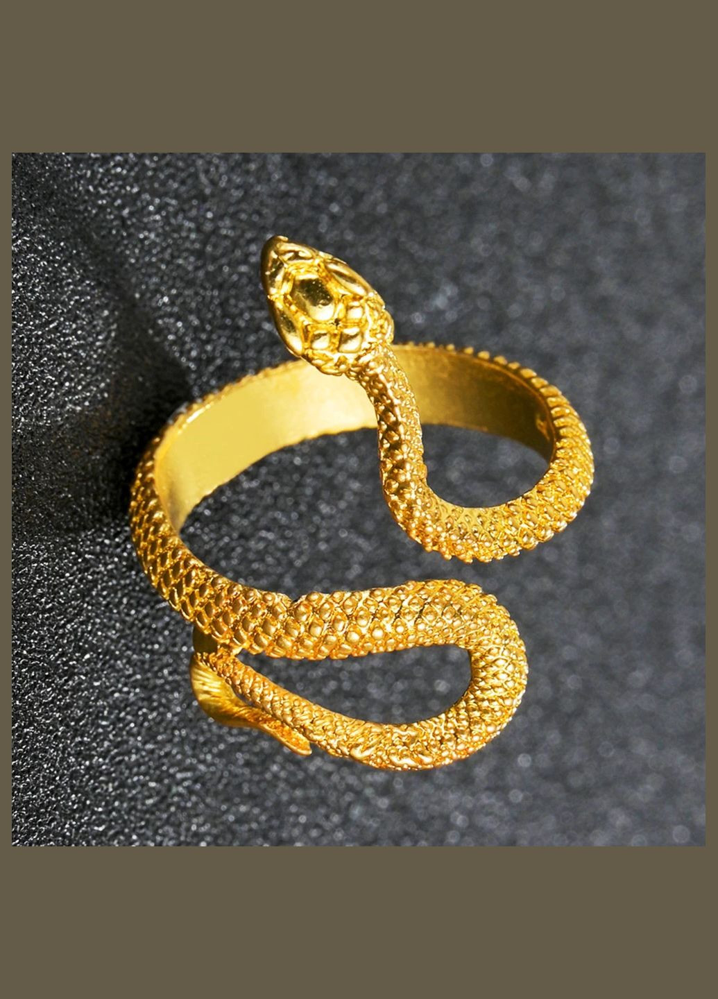 Модне кільце Змія — виражає твій стиль робить помітним, розмір регульований — тільки чорна змія Fashion Jewelry (285110687)