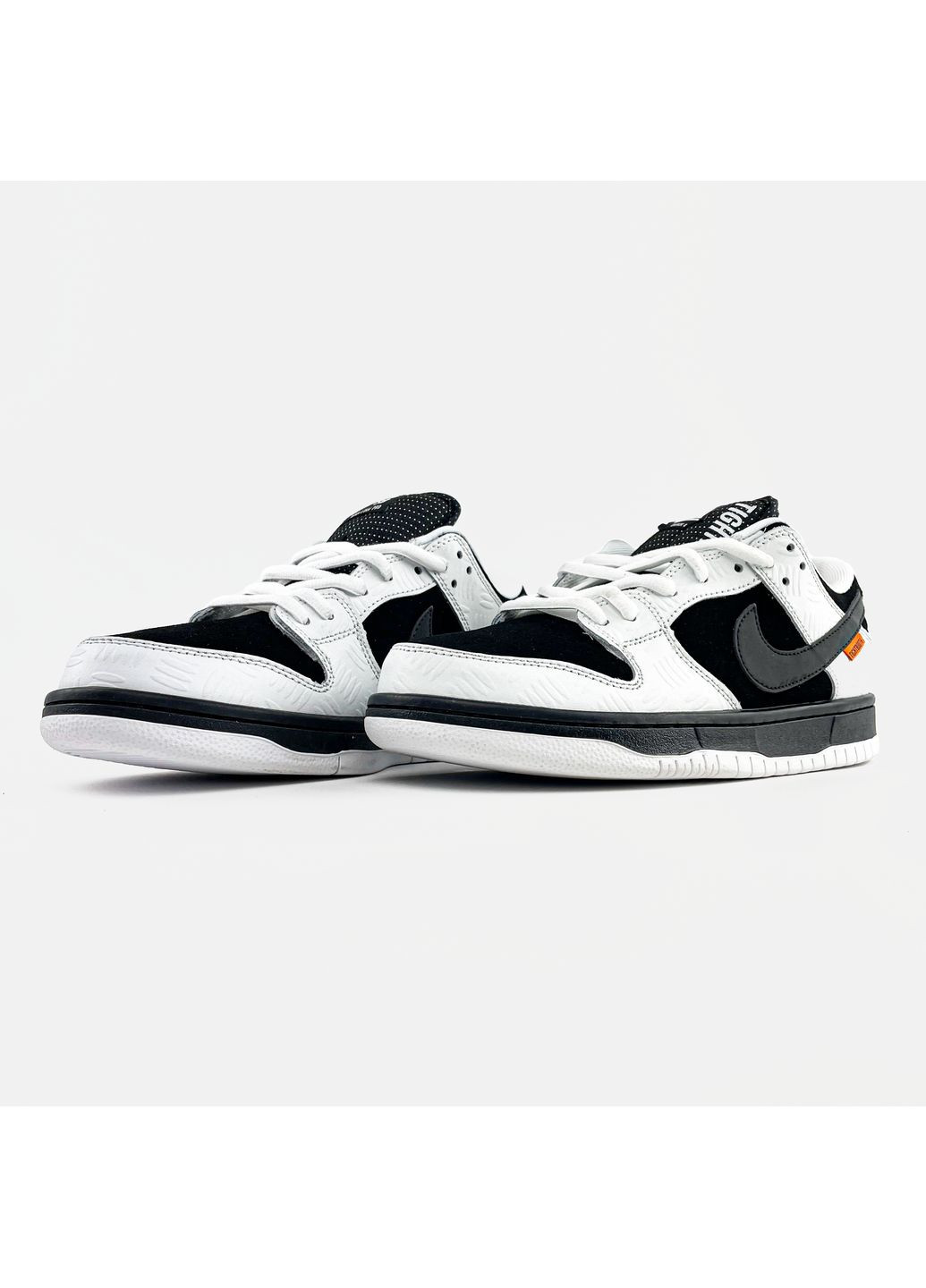 Чорно-білі Осінні кросівки чоловічі nike sb dunk low x tightbooth black white | найк сб данк низькі чорно-білі No Brand