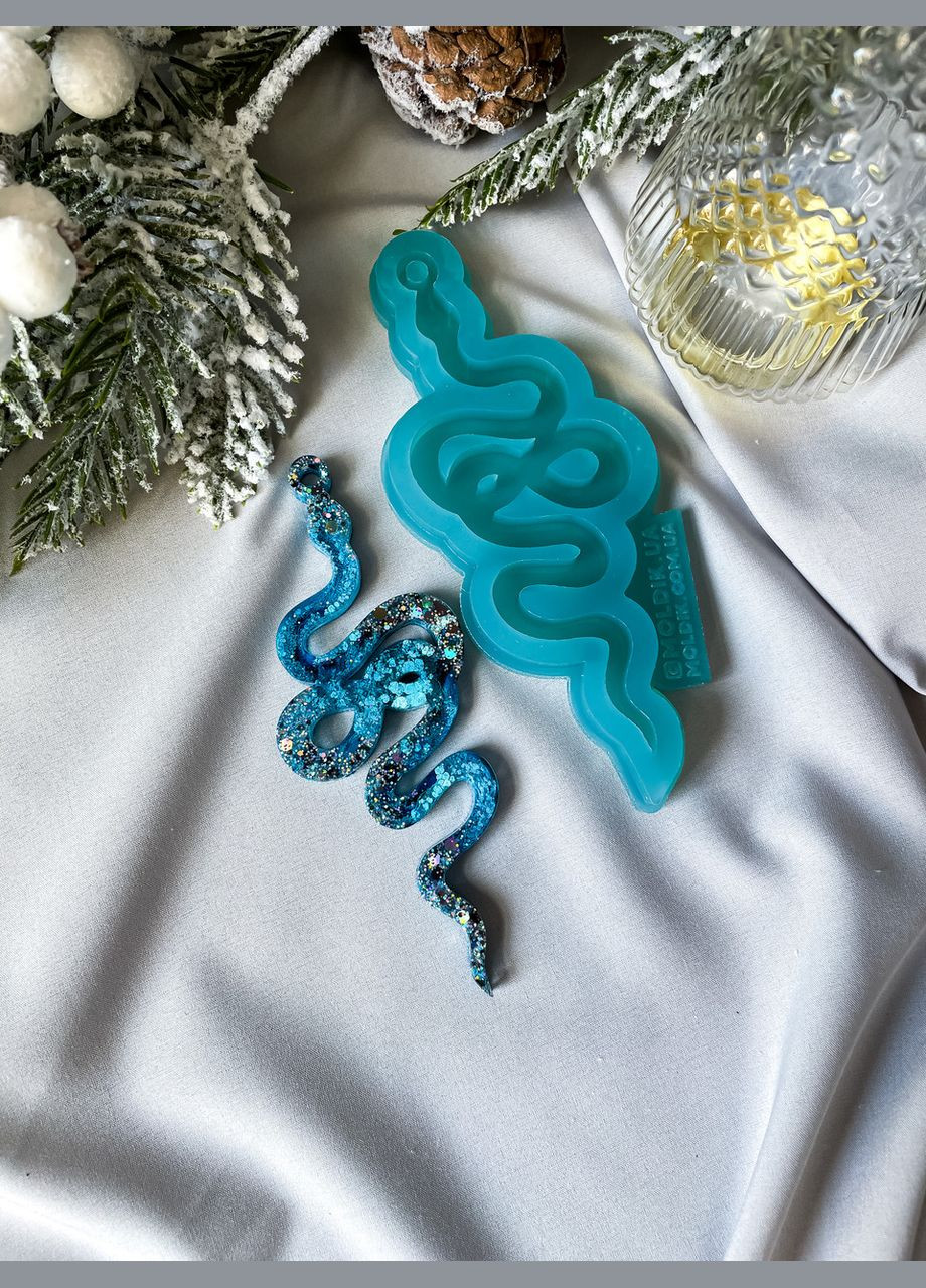 Молд Змея длинная форма для новогодних игрушек на елку силиконовая форма для эпоксидной смолы No Brand (370566841)