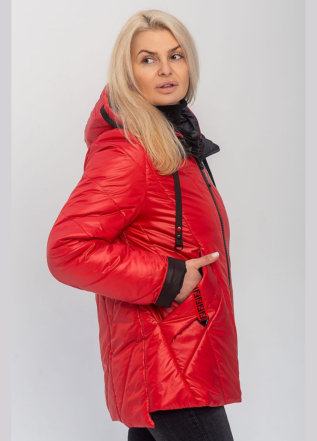 Червона демісезонна куртка діана червоний MioRichi