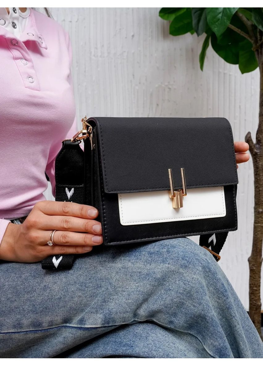 Жіноча сумка крос-боді 5305 на три відділи чорно біла No Brand (366871859)