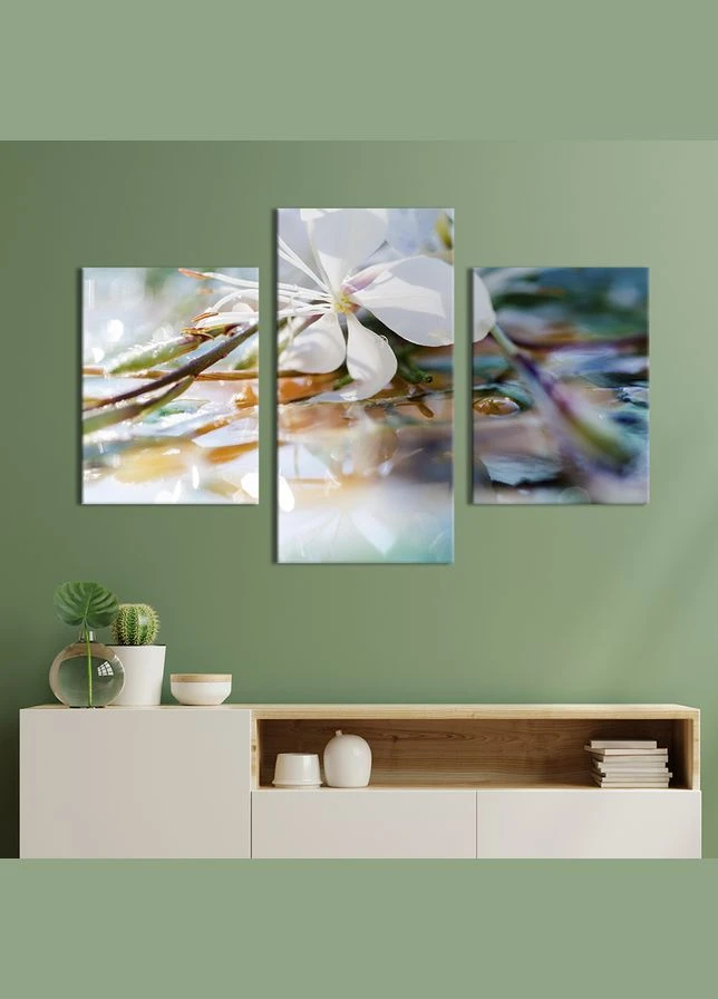 Картина из трех панелей триптих Нежный дикий цветок 141x90 см (782-32) KilArt (380006022)