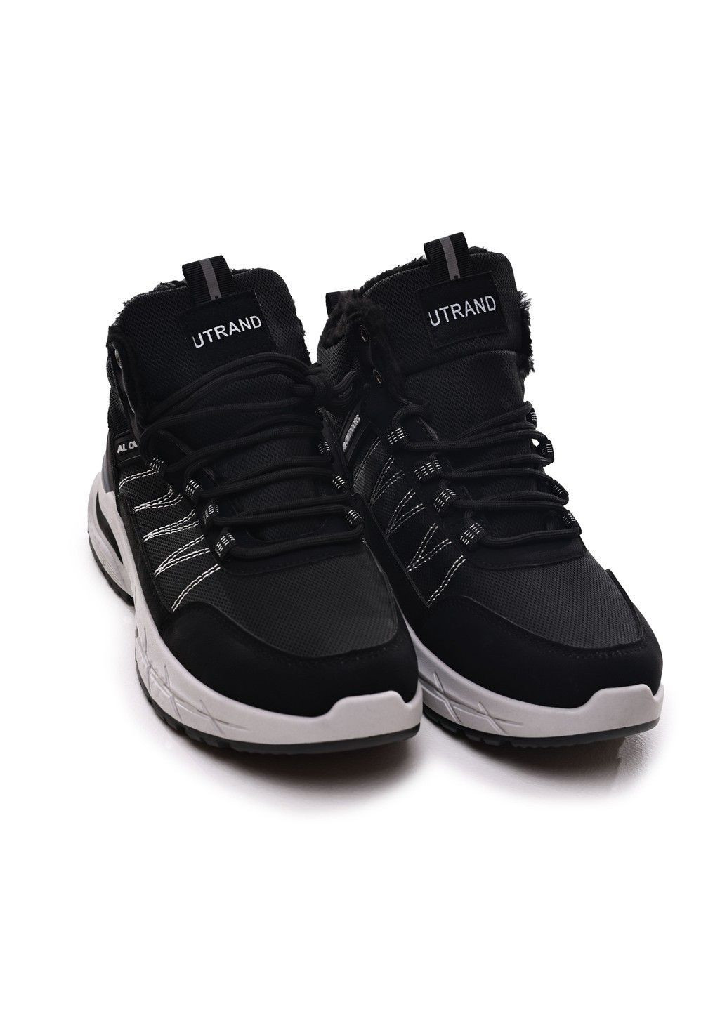 Черные кроссовки мужские UTRAND