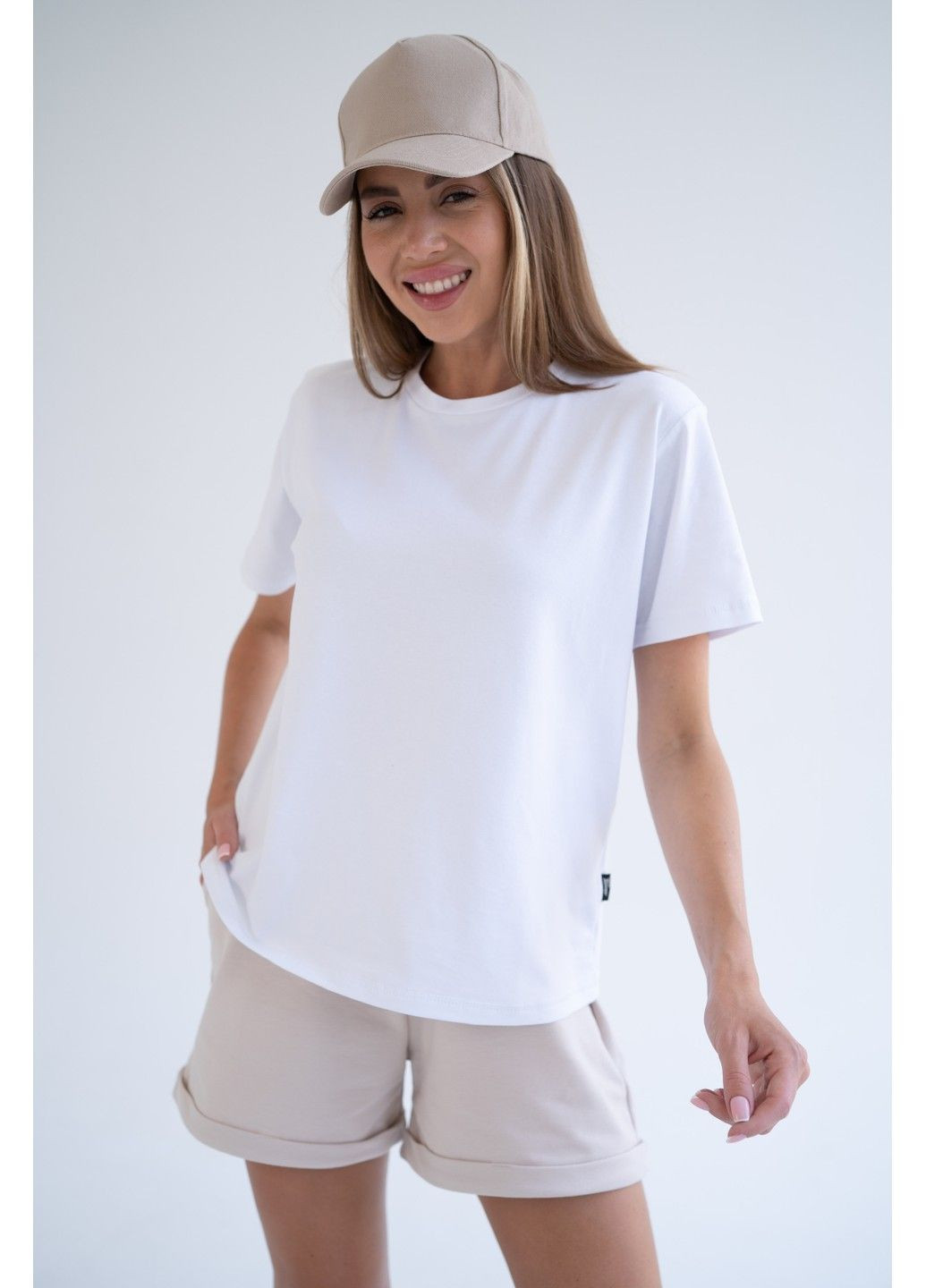 Белая летняя женская хлопковая футболка базовая белая Teamv