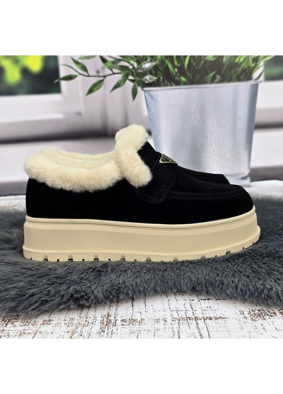 Зимние ботинки женские ITTS из натуральной замши