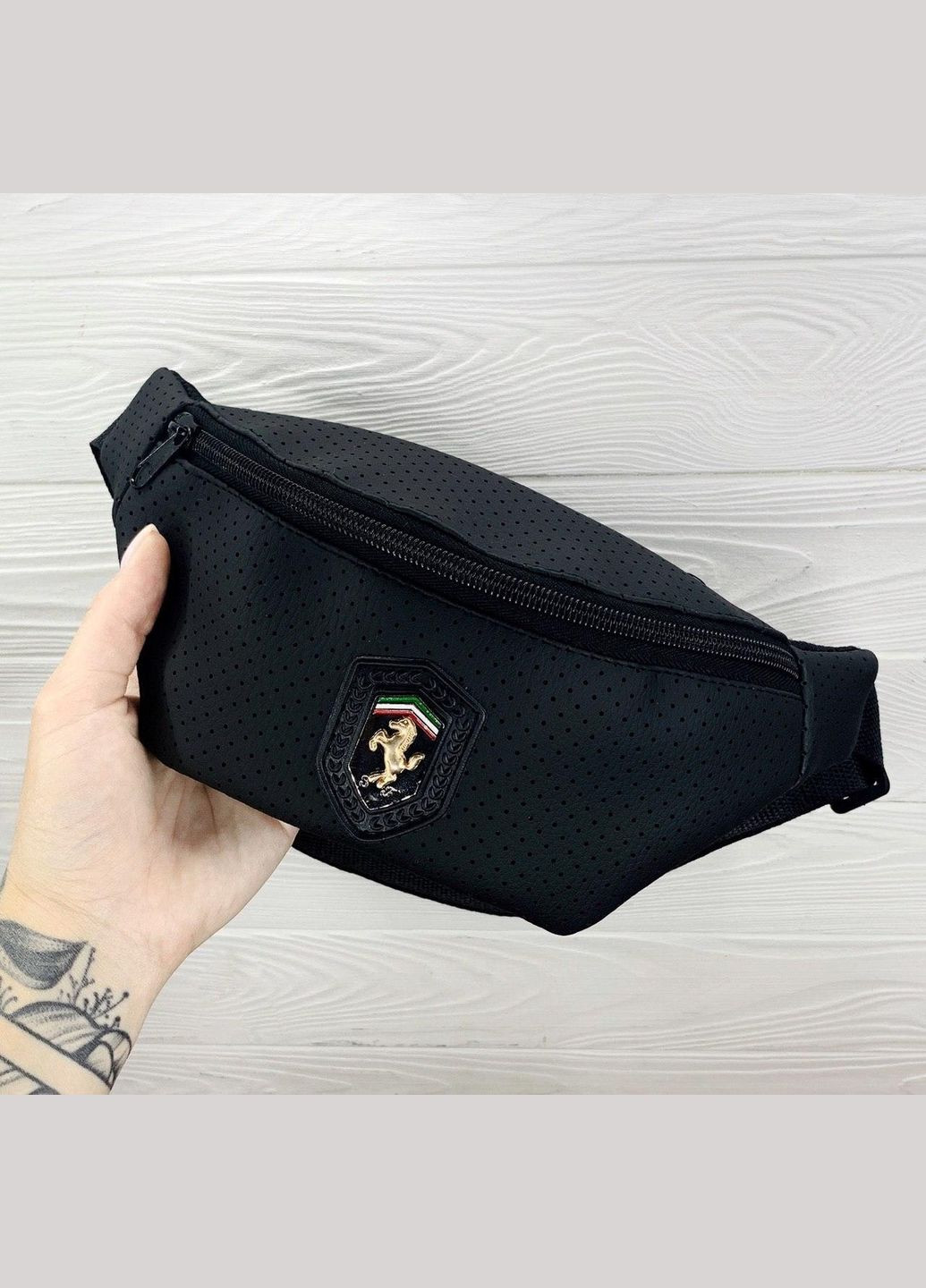 ⚡️Бананка перфорований шкірозамінник Ferrari⚡️ No Brand (343261857)