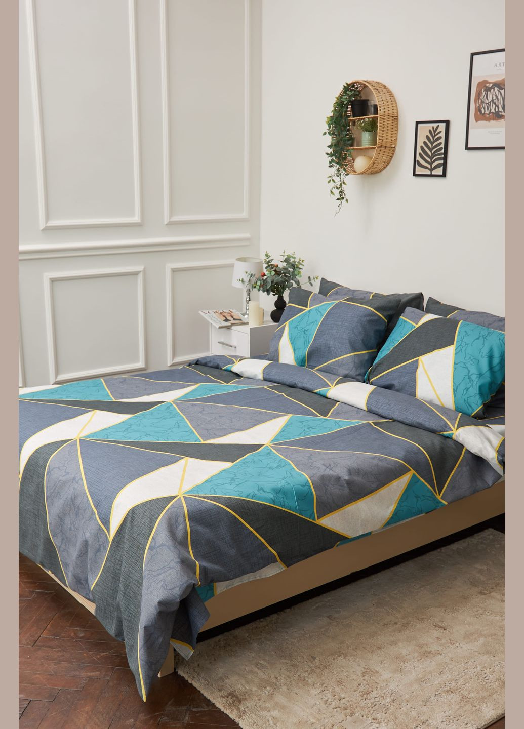 Комплект постельного белья семейный 143х210х2 наволочки 2х50х70 Микросатин Premium (MS-820001484) Moon&Star Triangles (285717965)