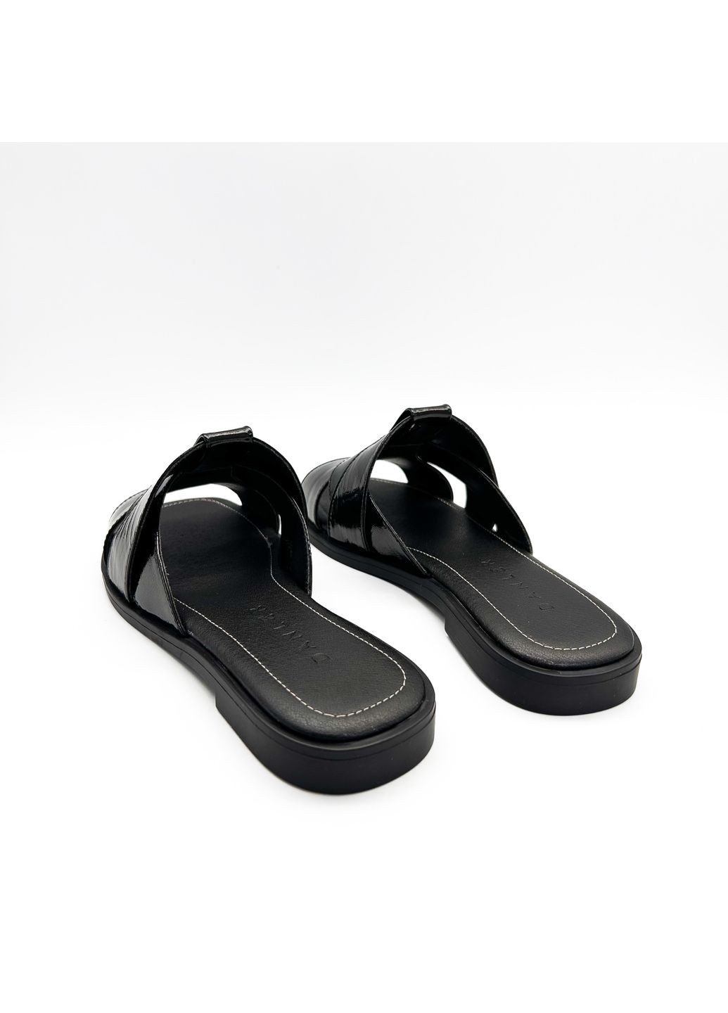 Черные шлепанцы (р) наплак 0-1-1-105-02 Danler