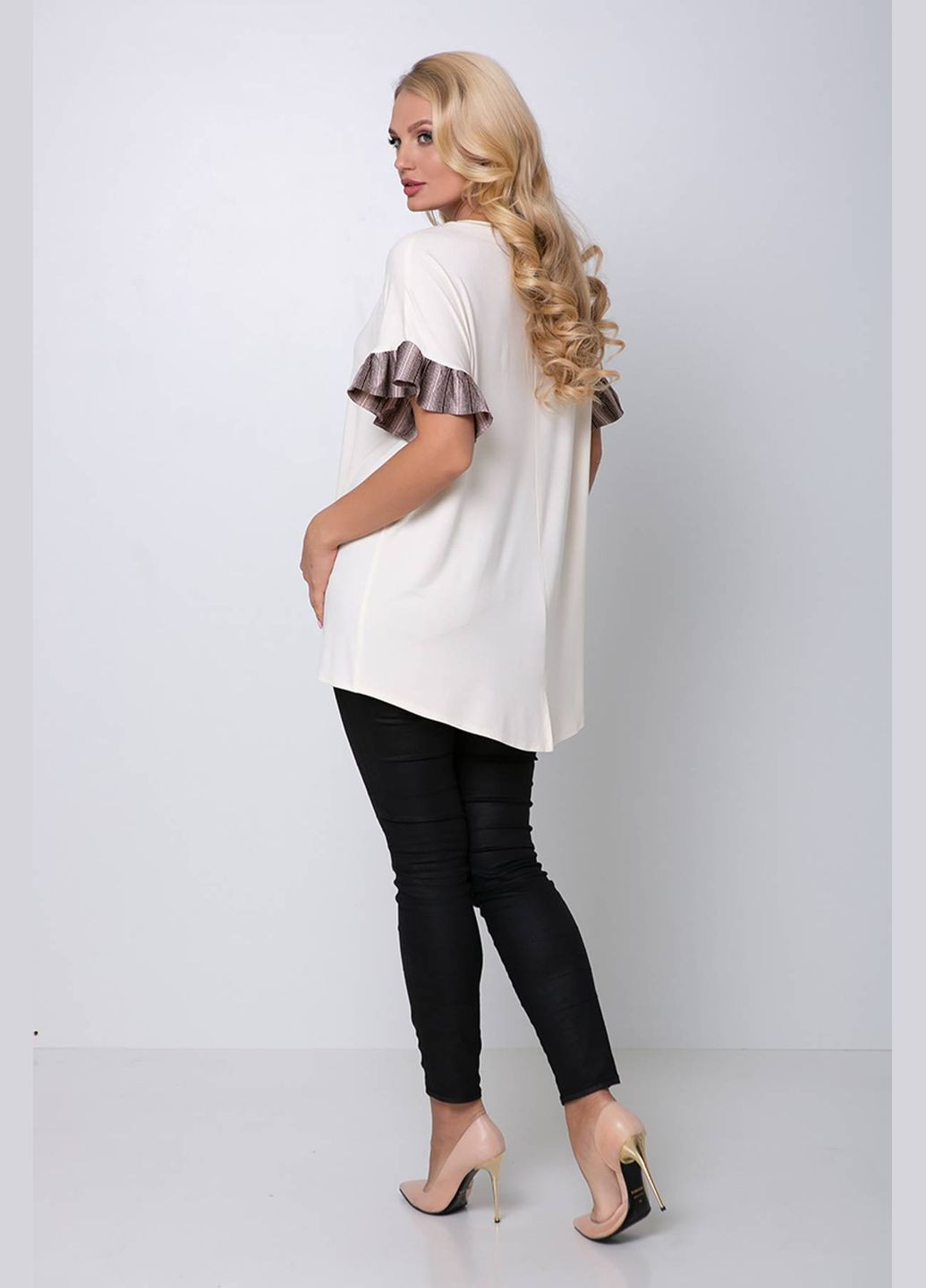 Футболка з оборкою на рукавах ЛОНДОН молочний Tatiana - (347580467)