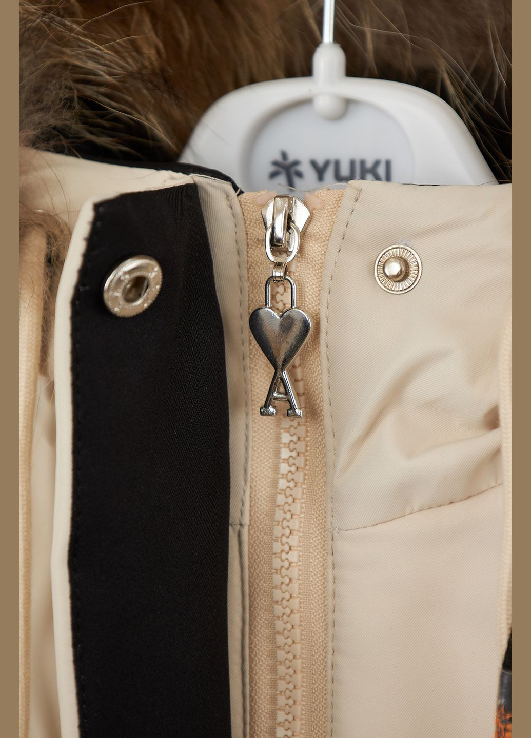 Молочна зимня куртка для дівчинки колір молочний cb-00254649 YUESHUN