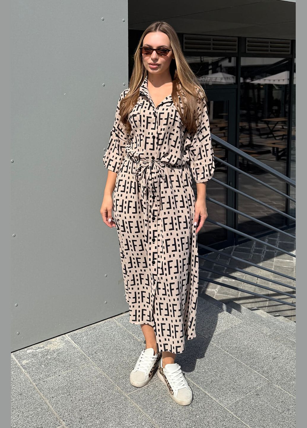 Бежевое кэжуал платье фенди (01221-white152) рубашка MioRichi