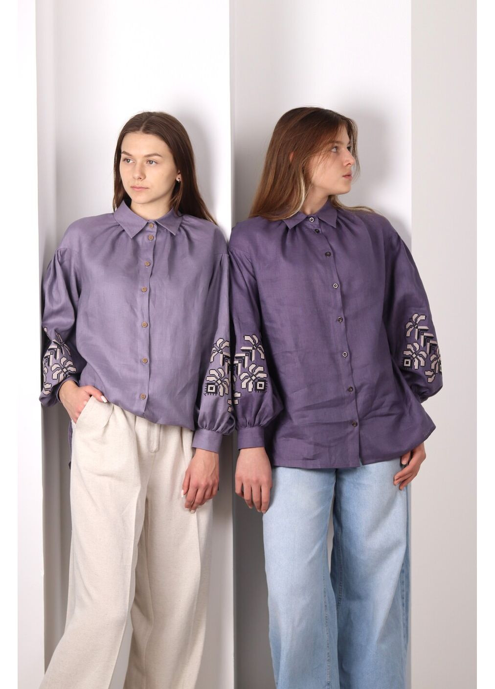 Фиолетовая женская вышитая блуза на пуговицы георгин фиолетовый MOTYV узор цветочный лен (365578996)